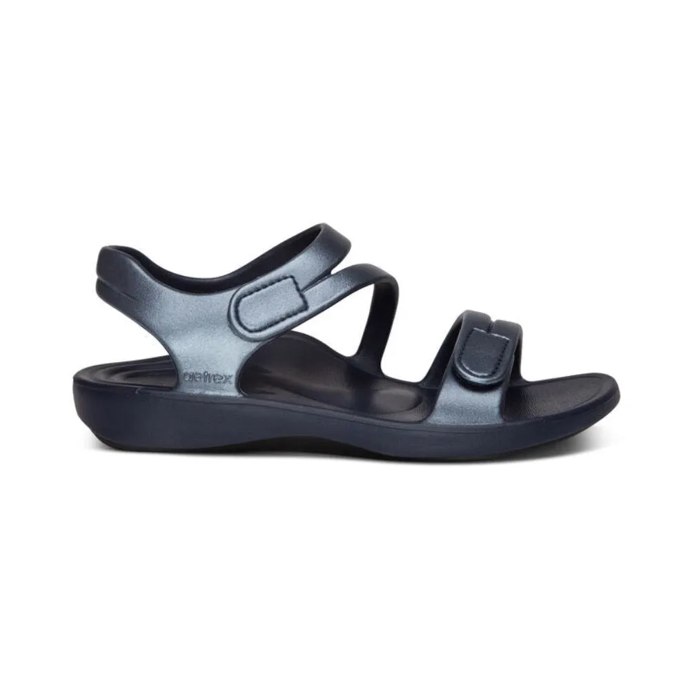 Aetrex Women's Jillian Sport Water-Friendly Sandal Navy