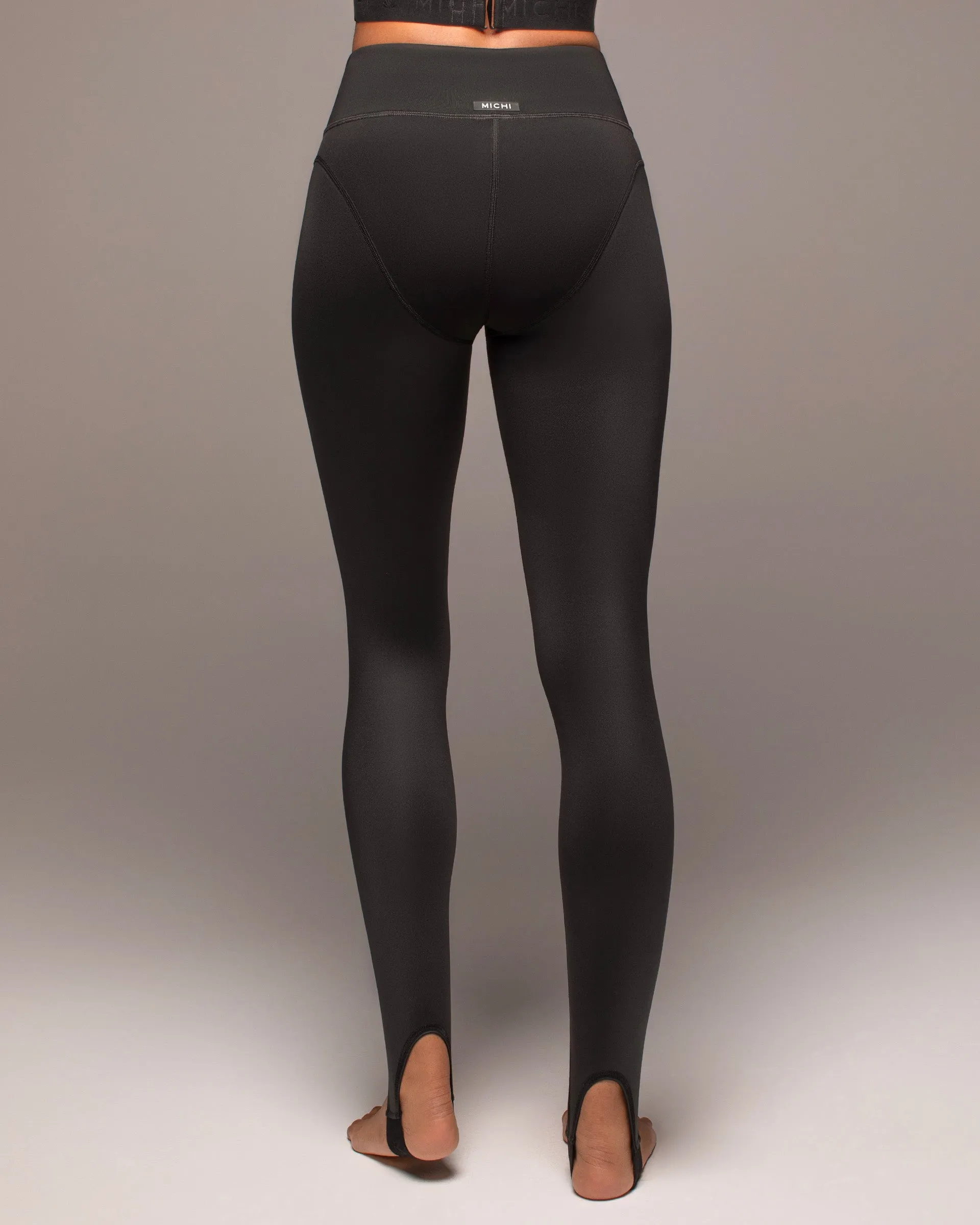 Ambient Gloss Stirrup Legging