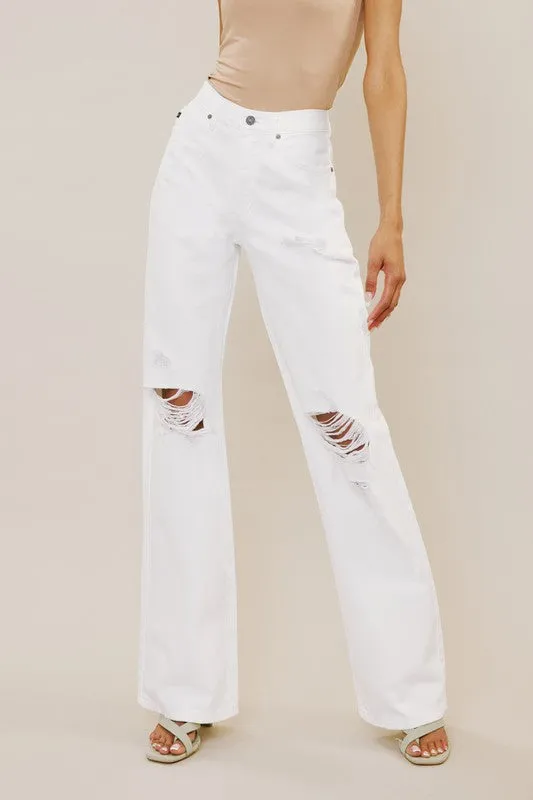 Can't Miss a Beat KanCan High Rise 90s Flare Jeans